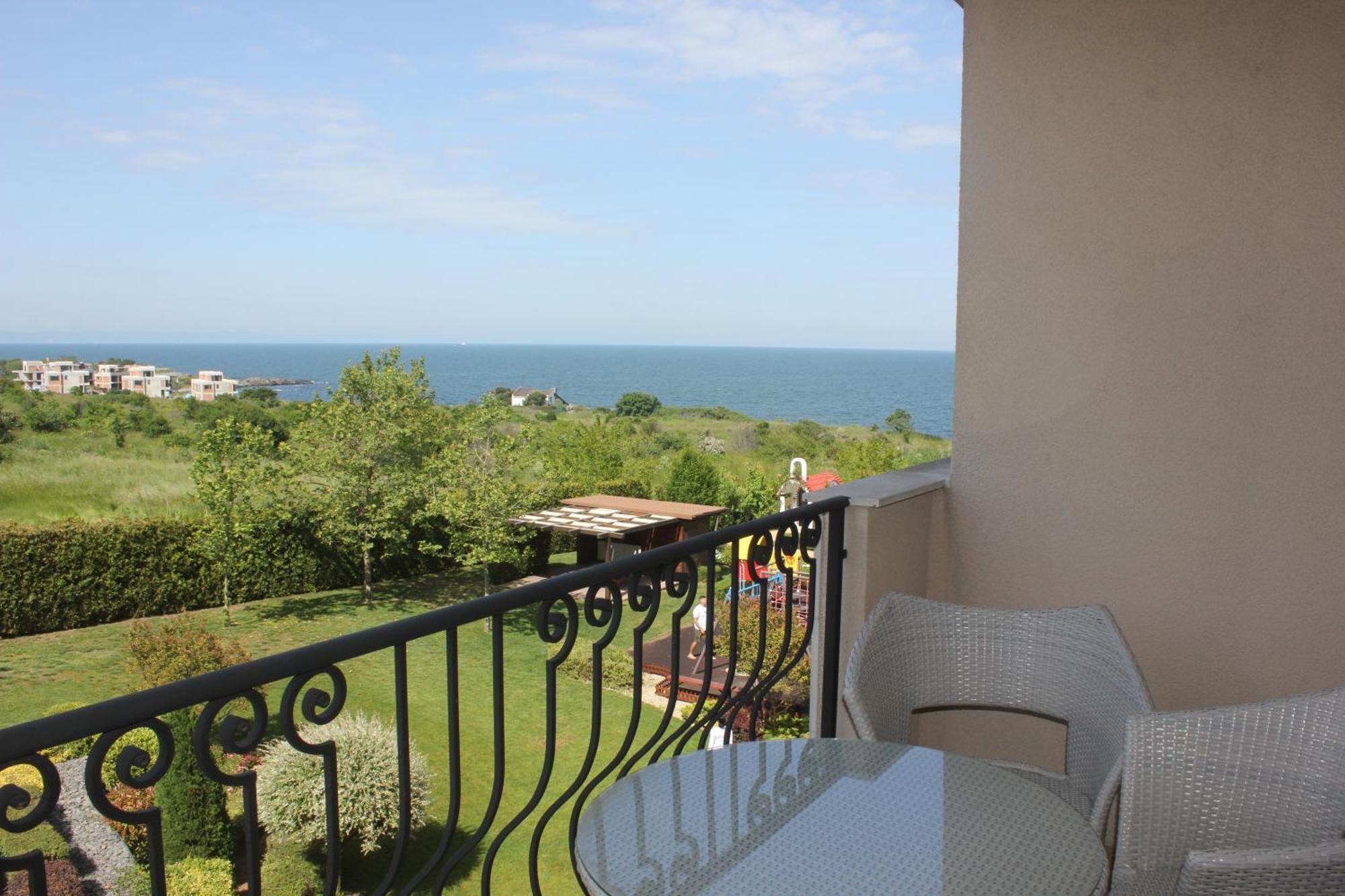 Atia Resort Chernomorets Phòng bức ảnh