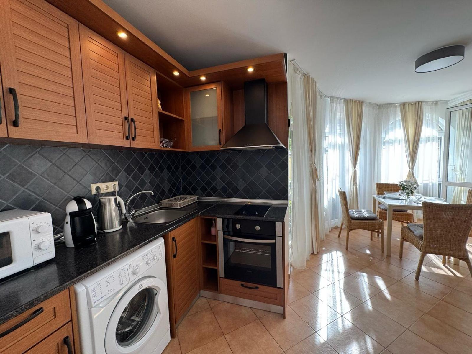 Atia Resort Chernomorets Ngoại thất bức ảnh